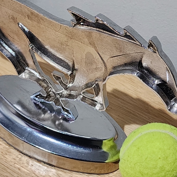 Chrome Mustang 11" W x 3.5" D on stand - Picture 10 of 12